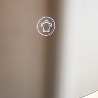 Simple round mirror including lighting